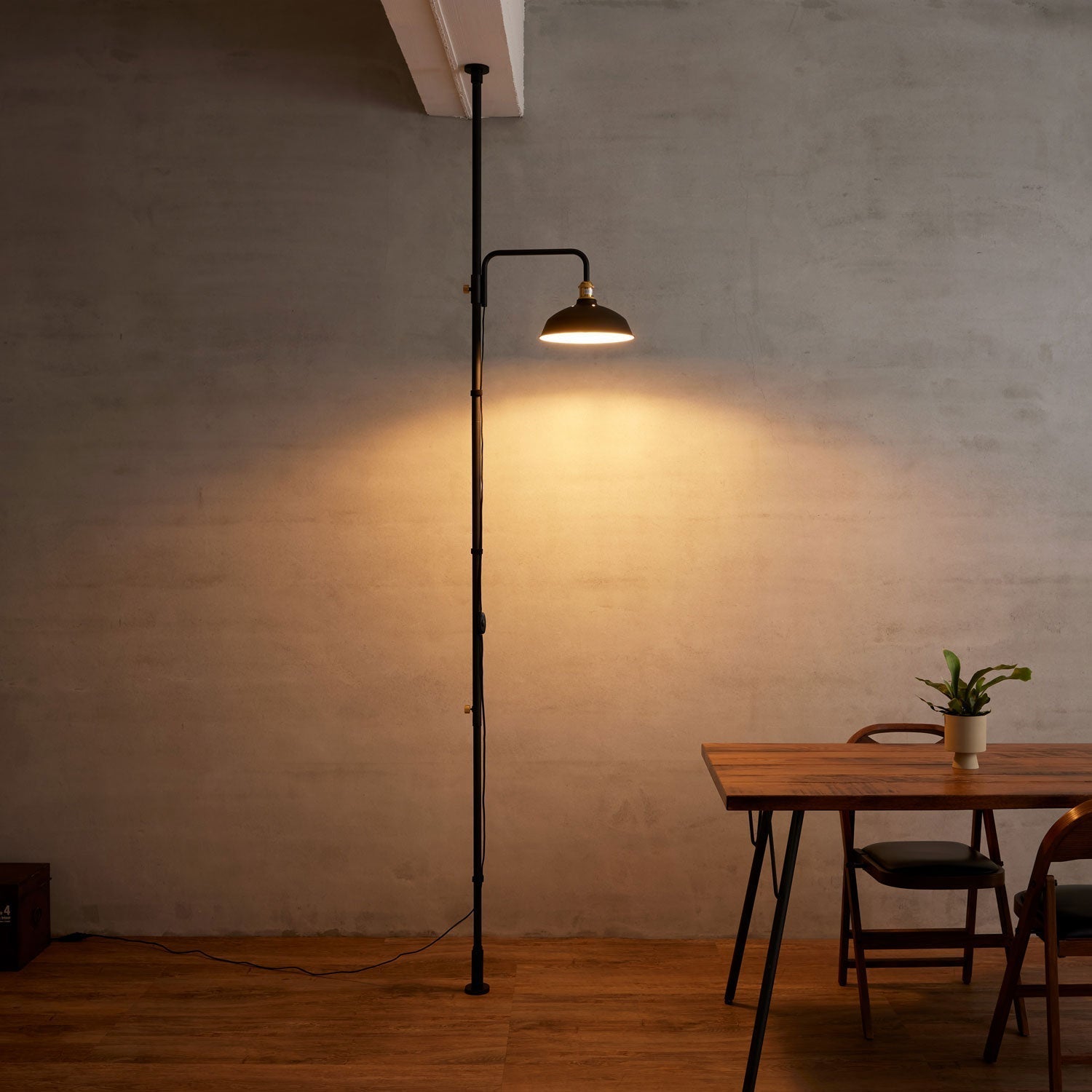 Lamp Armを使用したランプの設置方法