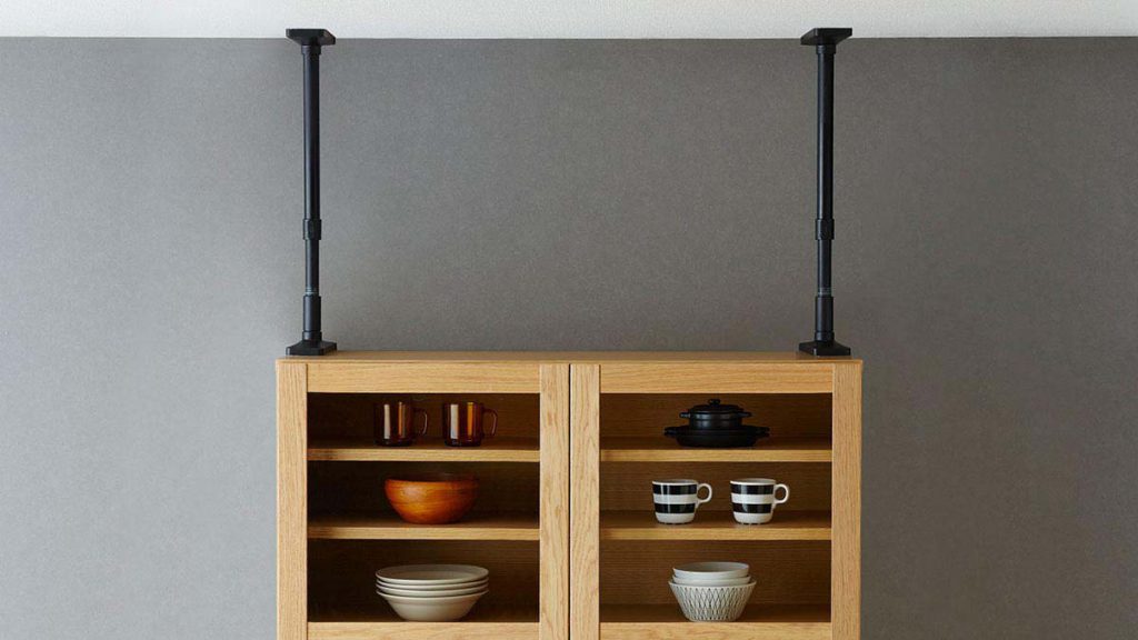 突っ張り棒で地震対策!耐震ポールを正しく使って、家具の転倒を防ごう