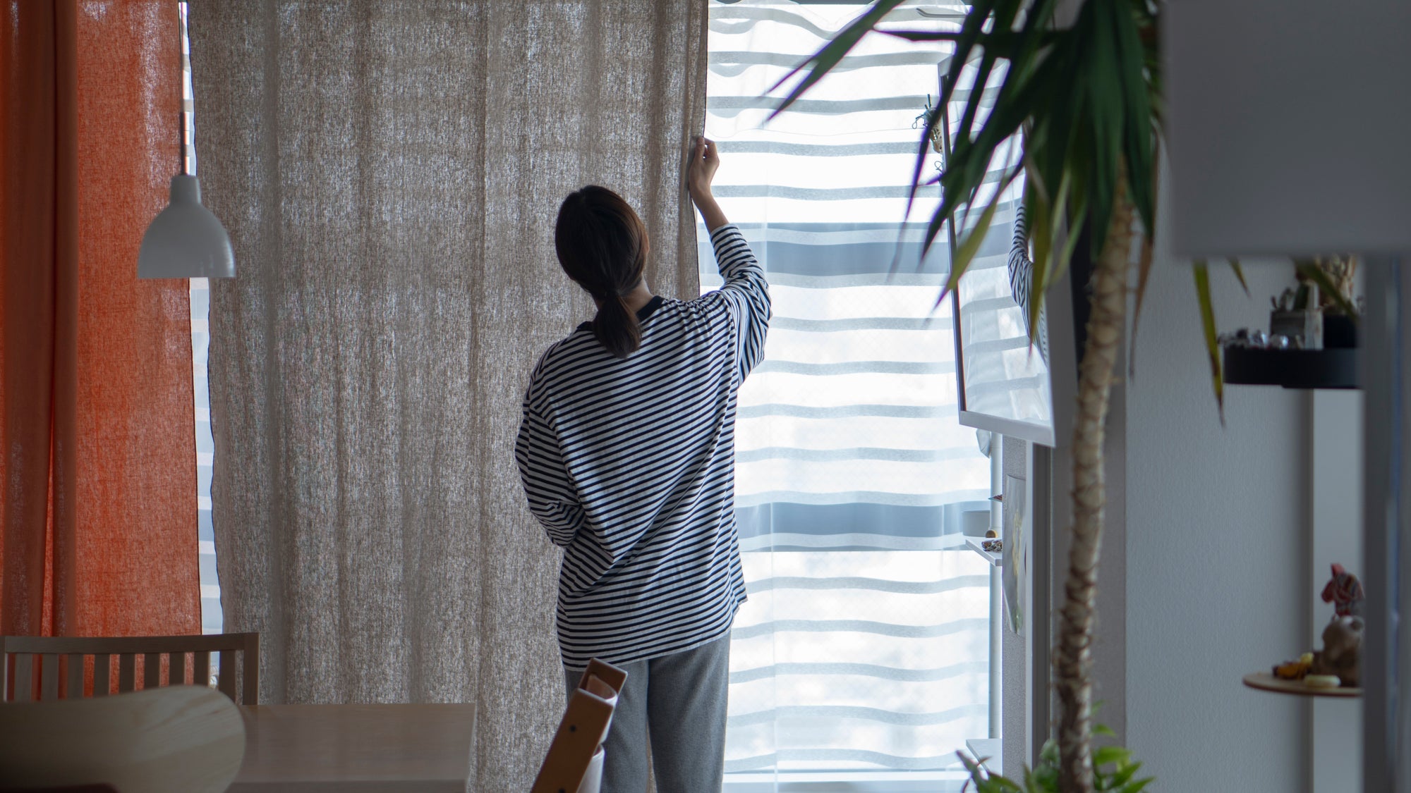 好きな雑貨に囲まれた、朝5時のリビング。<br>AIR SHELFが寄り添う、私を私にする空間。