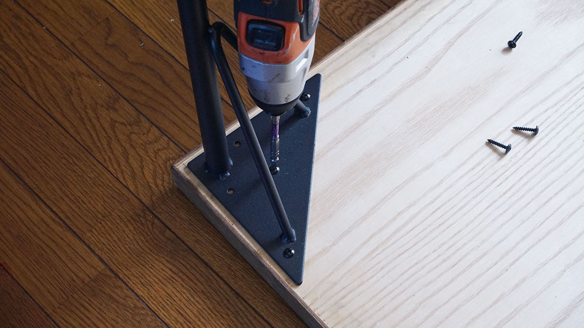 ラブリコスチールテーブル脚でDIYする、オリジナルDIYテーブルの作り方。