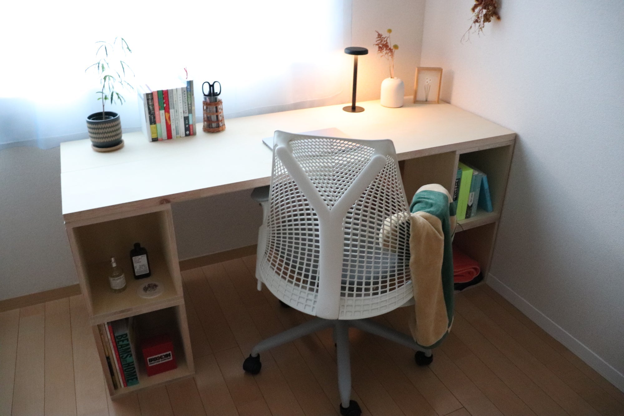 つみハコの使用事例<br>積み木で遊ぶように、家具をつくってみた