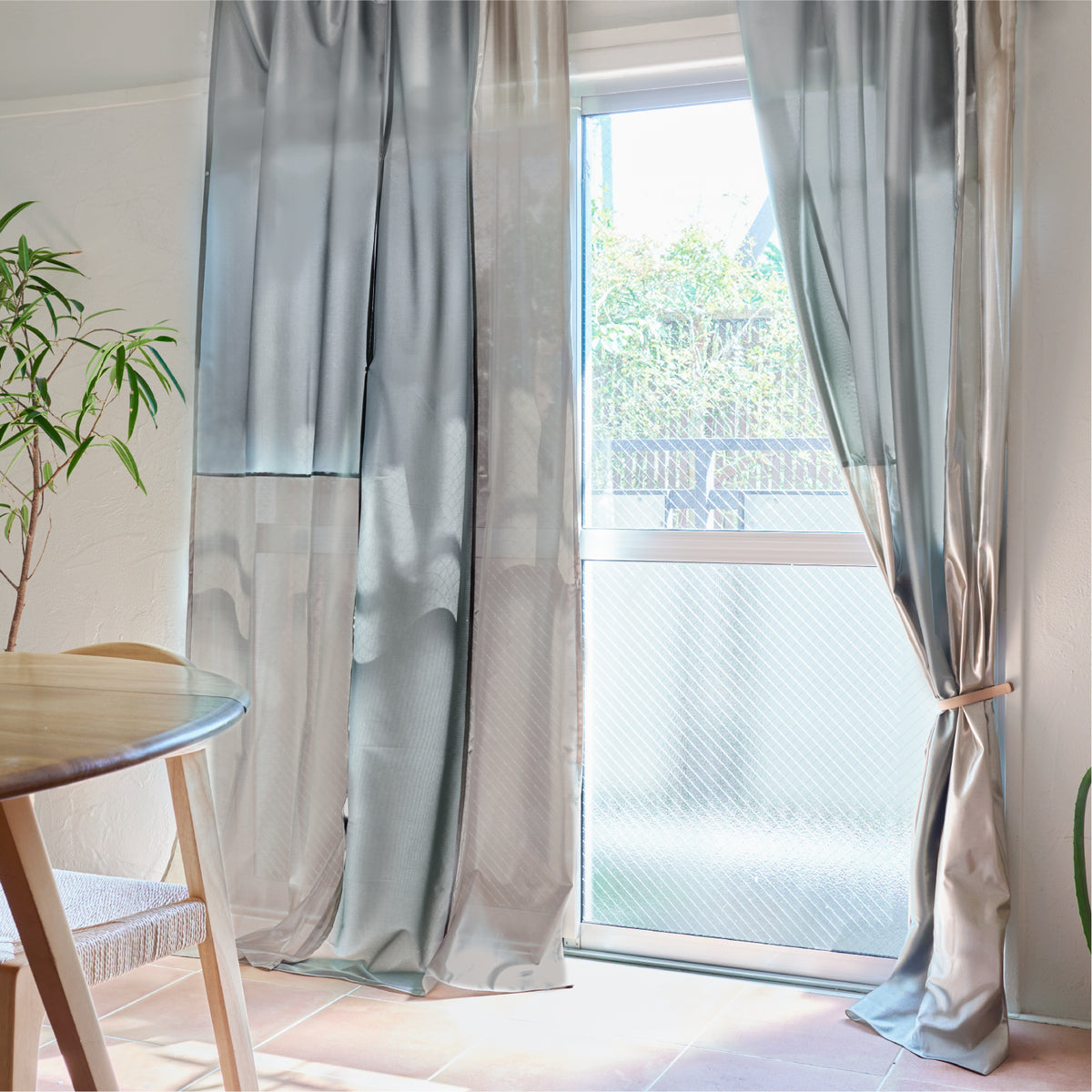 One Fit Cloth やわらかな光を楽しむ「つなぐ」シリーズ 70×215cm