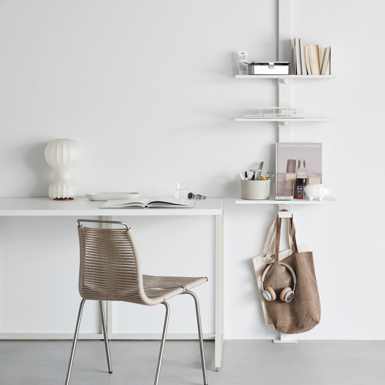Pillar White ピラー ホワイト 取付寸法190-260cm 耐荷重30kg AS-P-WH