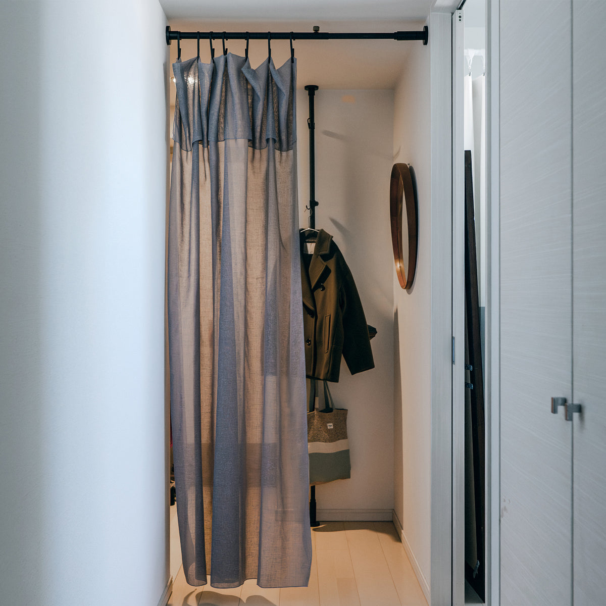 玄関間仕切りセット SET-D-GM-BK