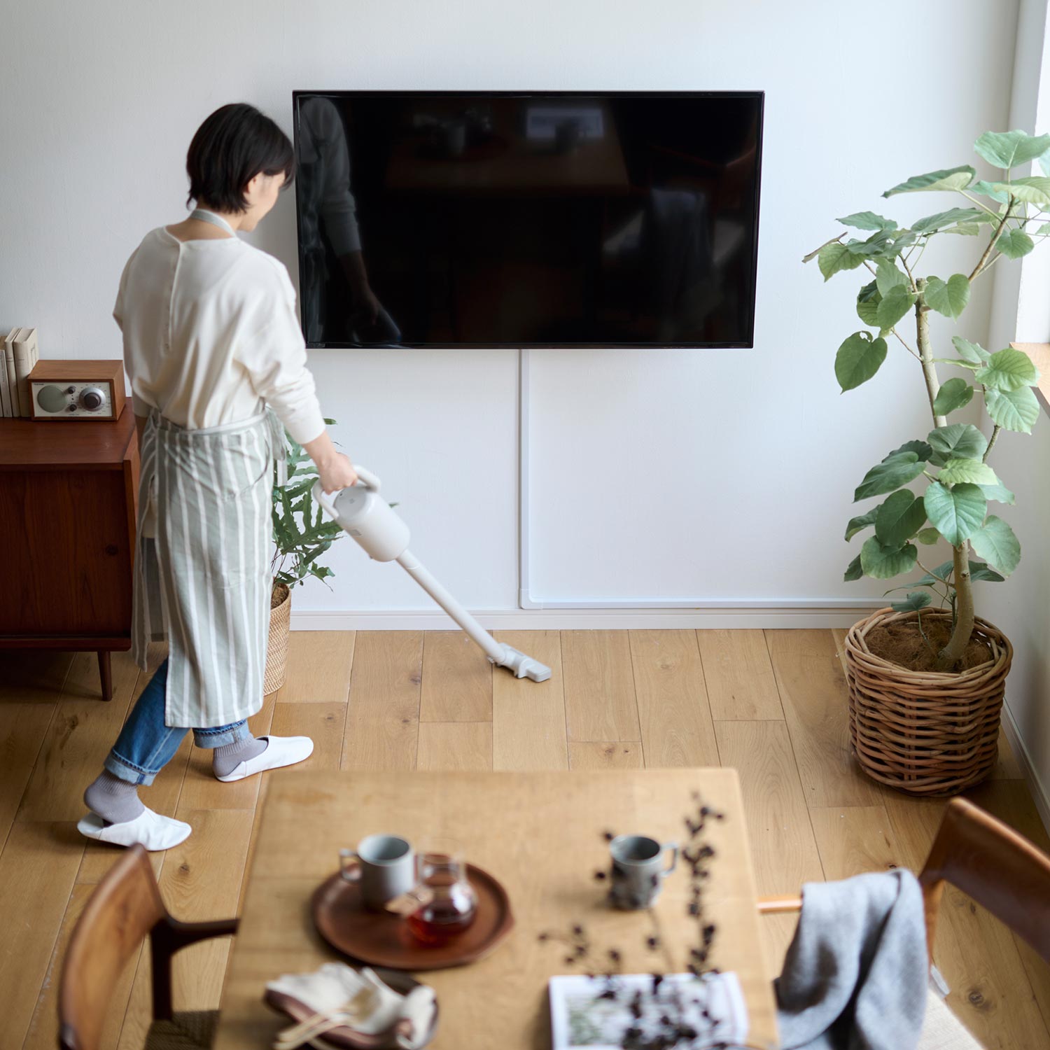 浮かせる家具ブラケット 2本用 ラブリコ FXO-23