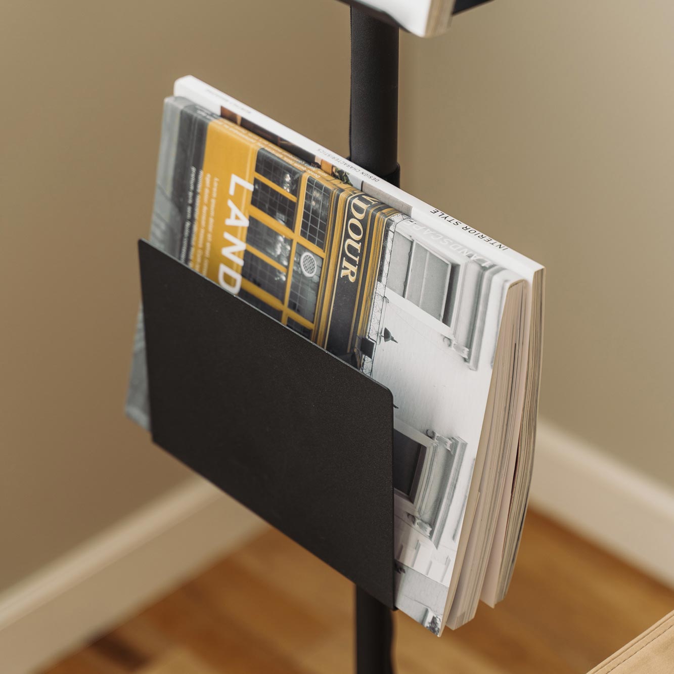 Book Rack Black 縦取付 D-BR-BK