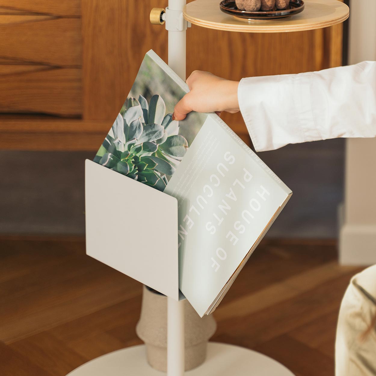 Book Rack White 縦取付 D-BR-WH
