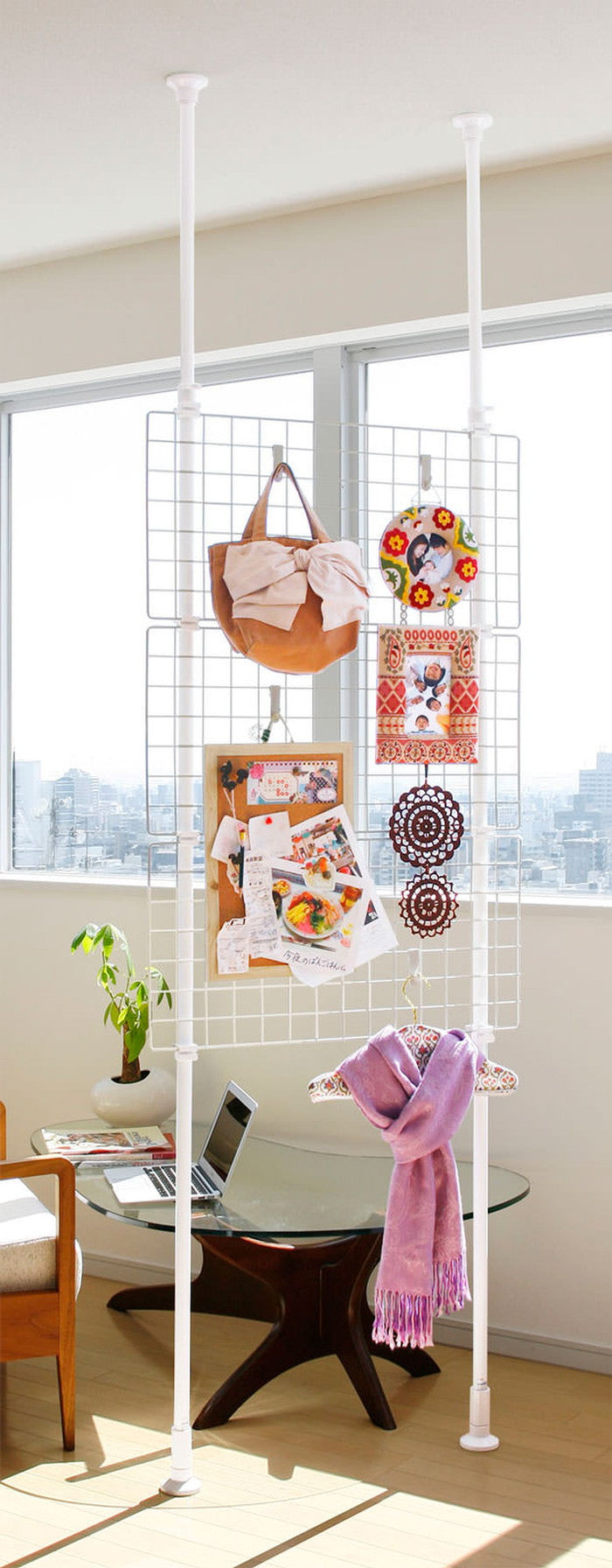 突っ張りネット間仕切り ホワイト 幅70cm 高さ200〜275cm TNP-2