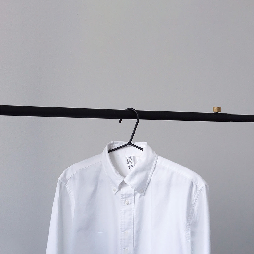 Clothes Hanger – DRAW A LINE