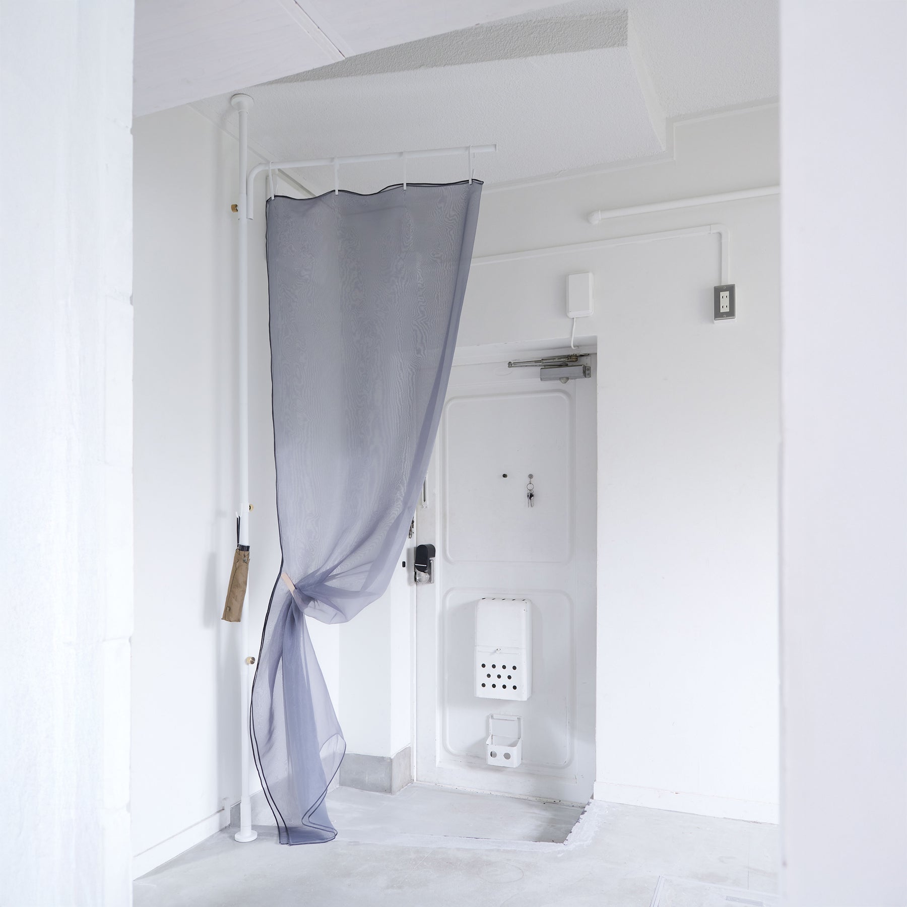 Cloth Arm White 縦取付 D-CA-WH