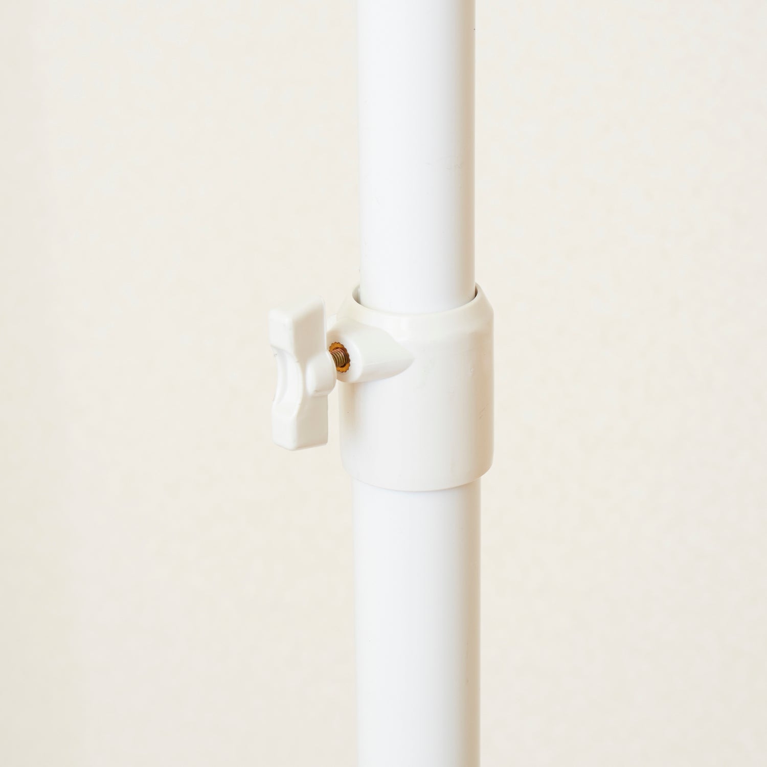 クローゼット用強力支え棒 ホワイト 高さ110〜190cm 外径34mm以下対応 KSP-110