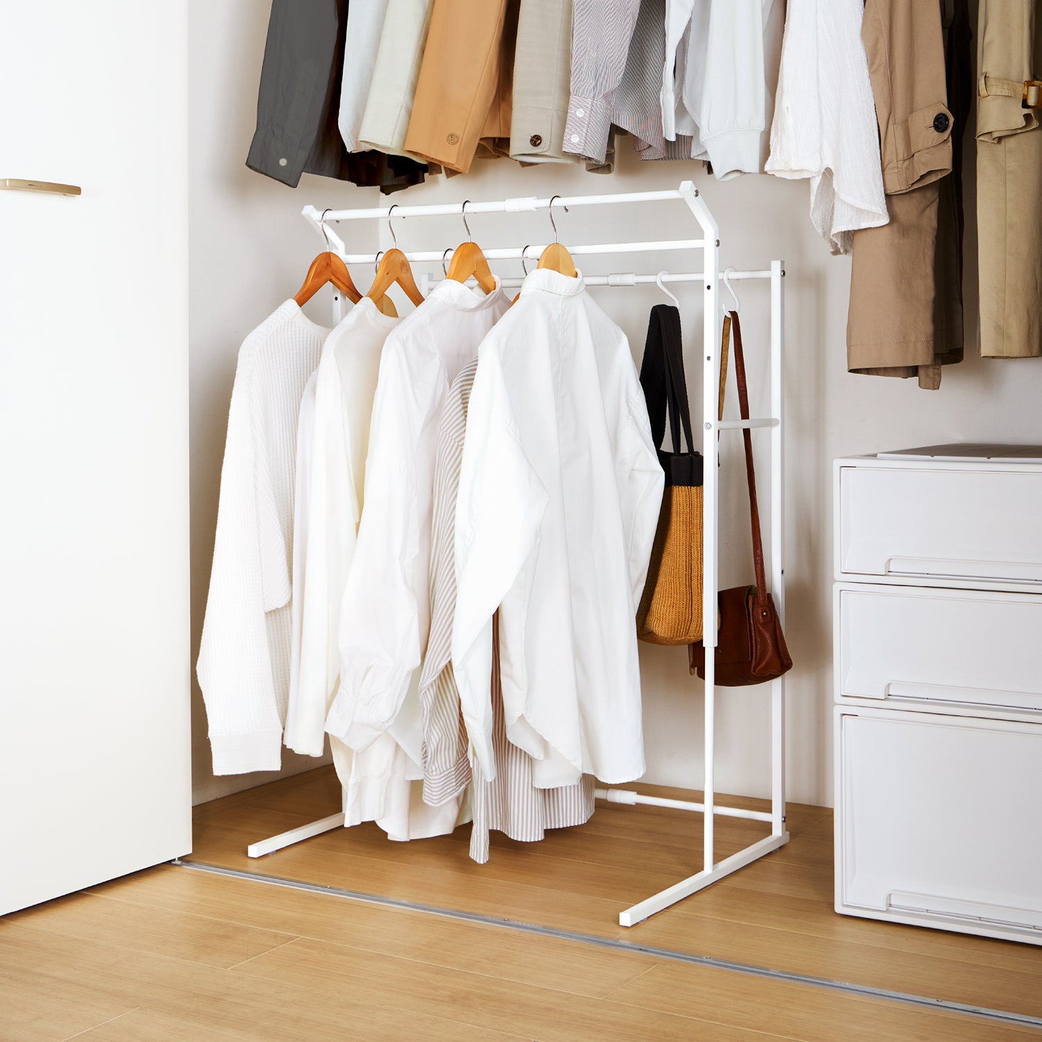 伸縮クローゼットハンガーラック 3連 縦横伸縮タイプ マットホワイト OHW-80WH