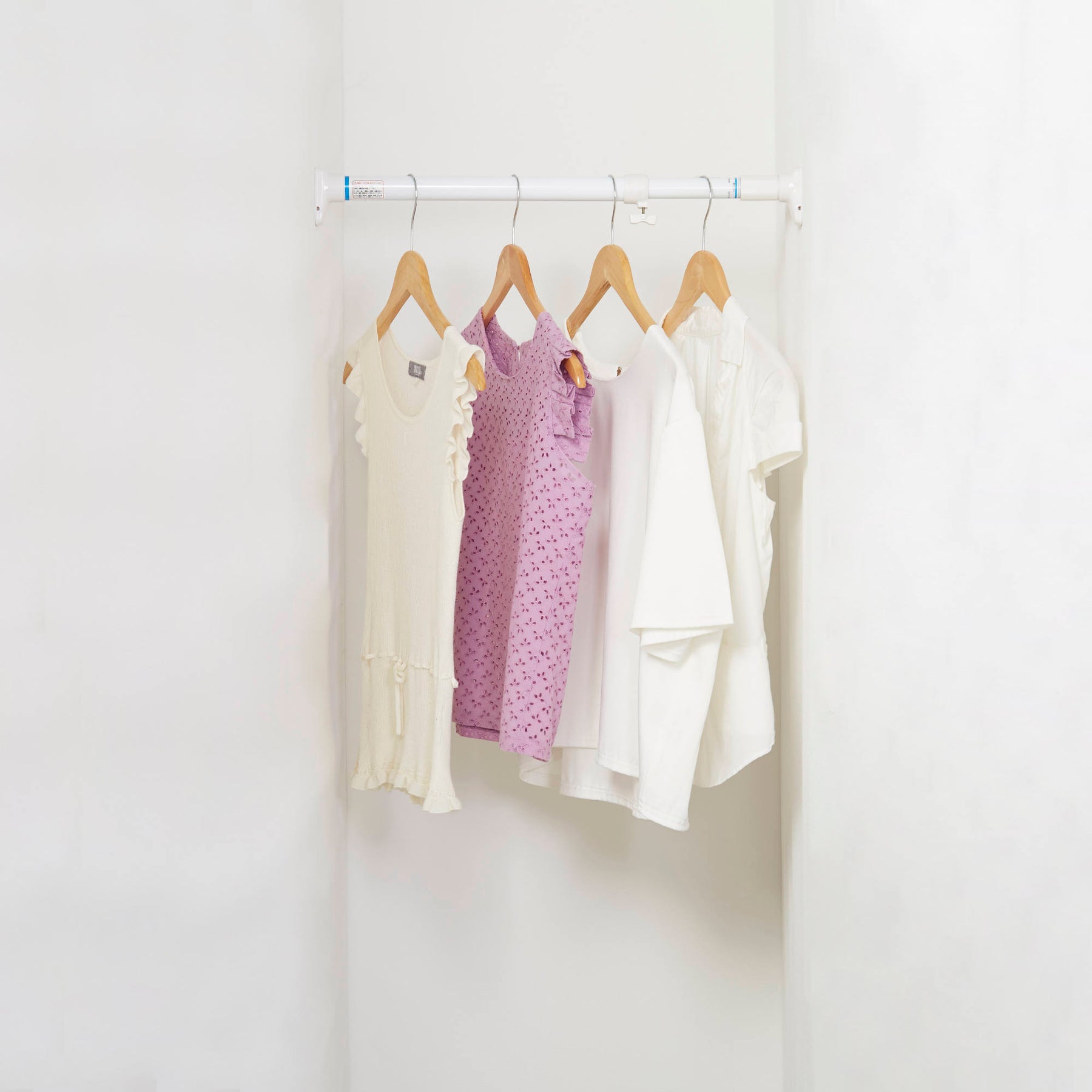 突っ張り棒 強力 ホワイト 耐荷重50〜40kg 幅50〜75cm RTW-50